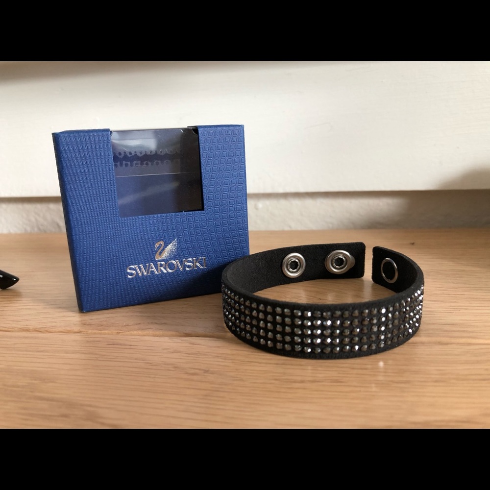 Swarovski Slake Simple Bracelet Black